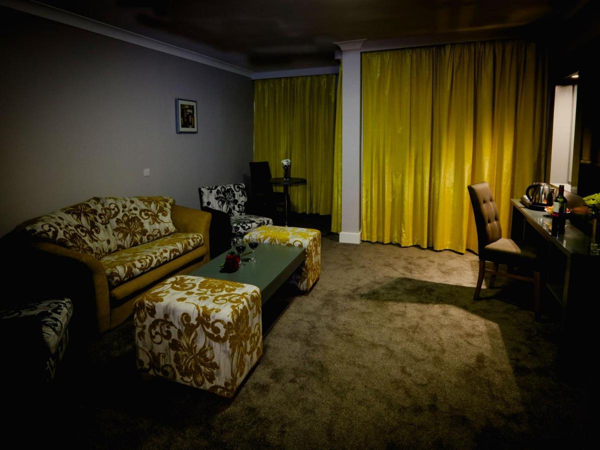 Claregalway Hotel Eksteriør bilde